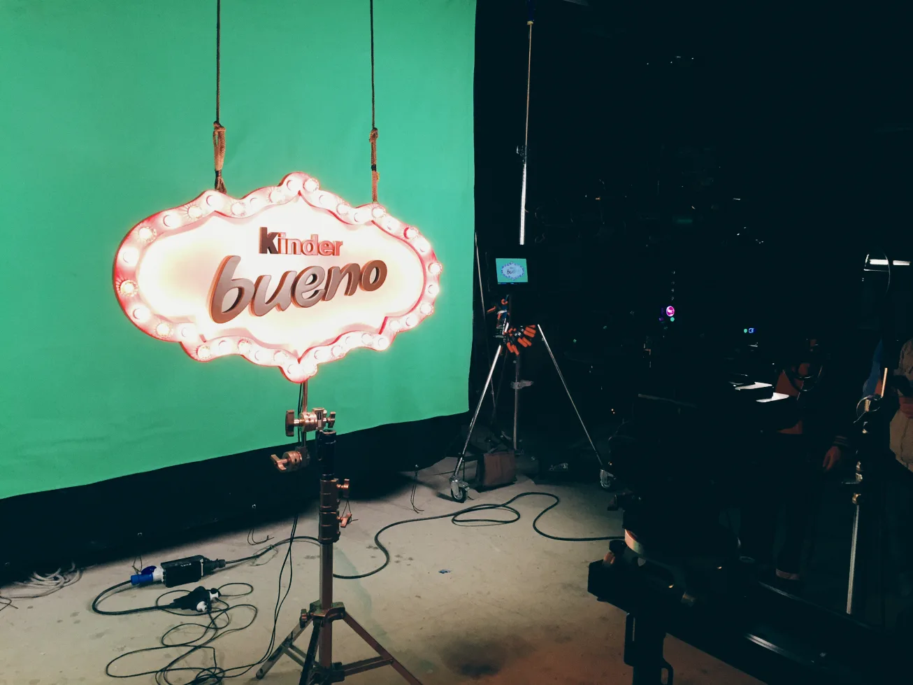 Kinder Bueno "Circus"